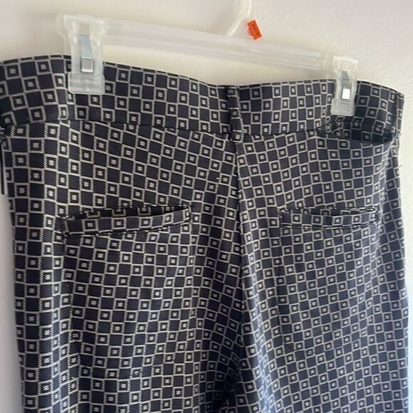 EXCELLENT CONDITION WOMEN’S SIZE LARGE BETABRAND GRAY DRESS YOGA PANTS - Picture 8 of 10